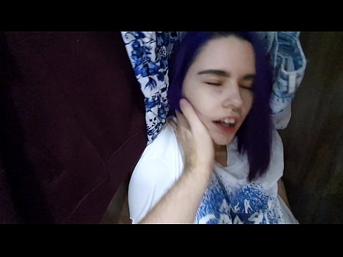 ❤️ Loaʻa i koʻu kaikuahine i loko o ke keʻena kīʻaha a kōkua iā ia e ʻimi ❌ Russian porn ma haw.pornochaturbate.ru ❌❤